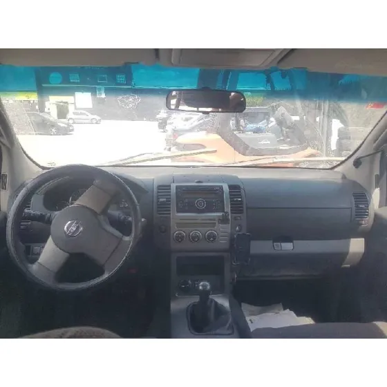 NISSAN PATHFINDER (R51) '1111 2.5 DCI XE VERDE-BLANCO