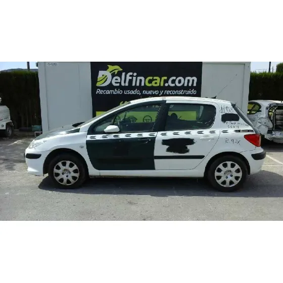 PEUGEOT 307 BERLINA (S2) '2006 XT BLANCO-VERDE