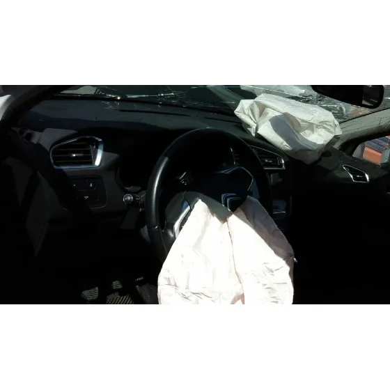 CITROEN C4 LIM. '2016 SHINE BLANCO