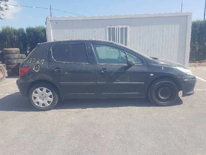 PEUGEOT 307 BERLINA (S2) '2007 XT NEGRO