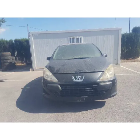 PEUGEOT 307 BERLINA (S2) '2007 XT NEGRO
