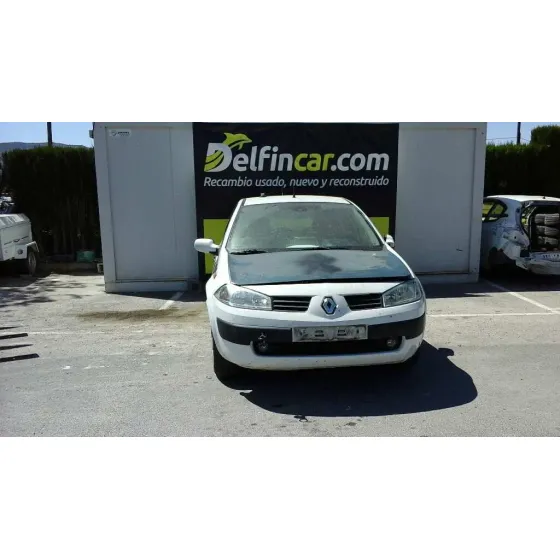 RENAULT MEGANE II BERLINA 5P '1111 DYNAMIQUE BLANCO-VERDE