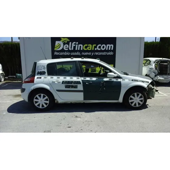 RENAULT MEGANE II BERLINA 5P '1111 DYNAMIQUE BLANCO-VERDE