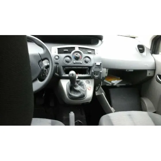 RENAULT SCENIC II '2008 AUTHENTIQUE GRIS PLATA