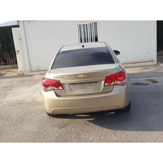 CHEVROLET CRUZE '2011 LT DORADO
