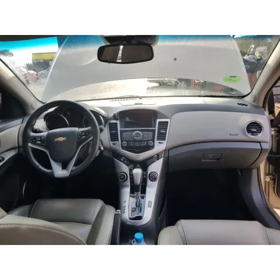 CHEVROLET CRUZE '2011 LT DORADO