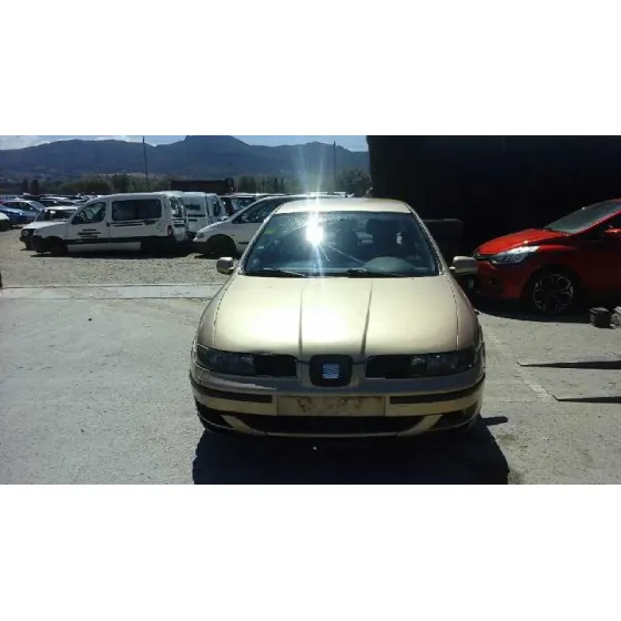 SEAT TOLEDO (1M2) '1999 STELLA DORADO