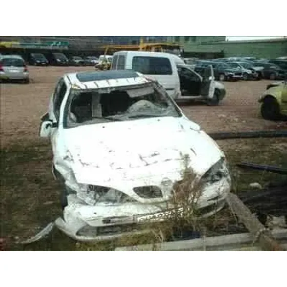 NISSAN PRIMERA BERLINA (P11) '1999 COMFORT BLANCO
