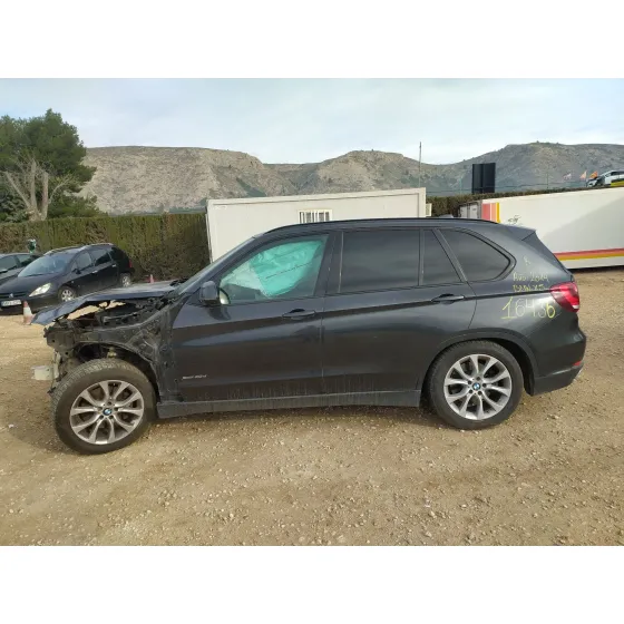 BMW X5 (F15) '2014 XDRIVE 40D GRIS OSCURO
