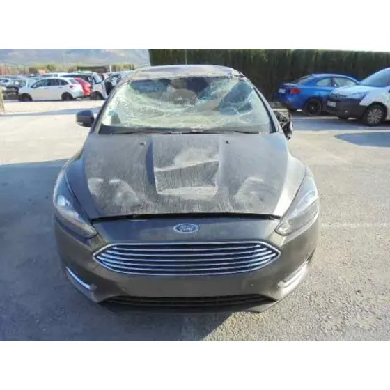 FORD FOCUS LIM. (CB8) '2015 EDITION GRIS OSCURO