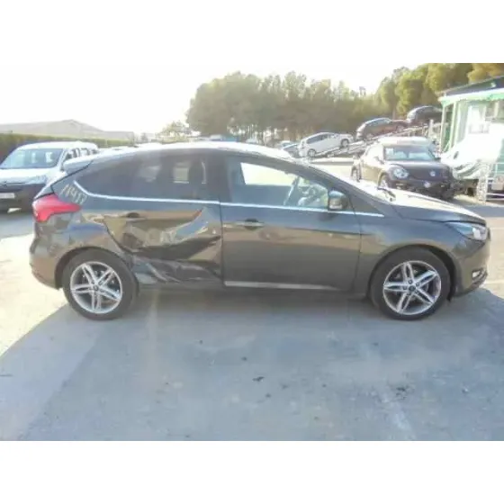 FORD FOCUS LIM. (CB8) '2015 EDITION GRIS OSCURO