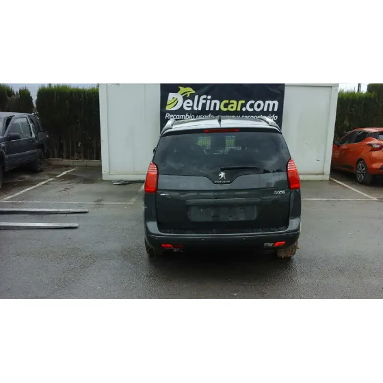 PEUGEOT 5008 '2016 ACTIVE NEGRO