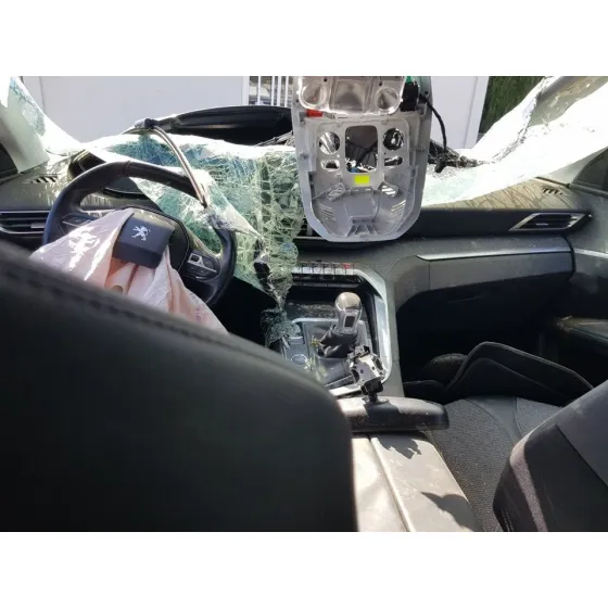 PEUGEOT 5008 '2018 ACTIVE GRIS