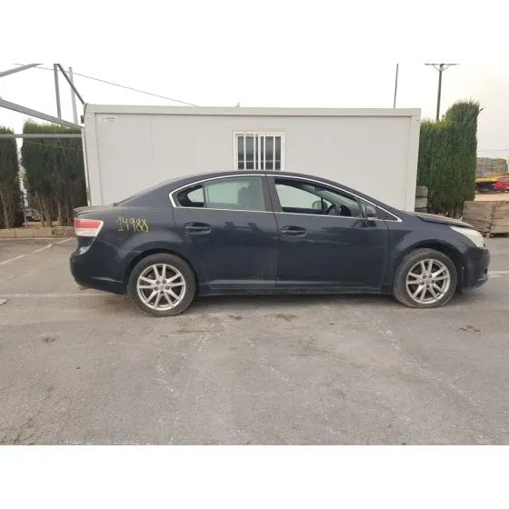 TOYOTA AVENSIS (T27) '2011 ACTIVE NEGRO