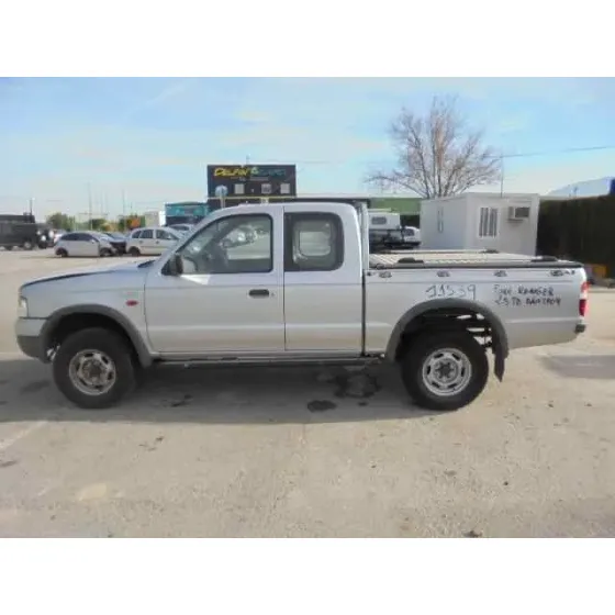 FORD RANGER (EQ) '2004 DOKA 4X4 GRIS