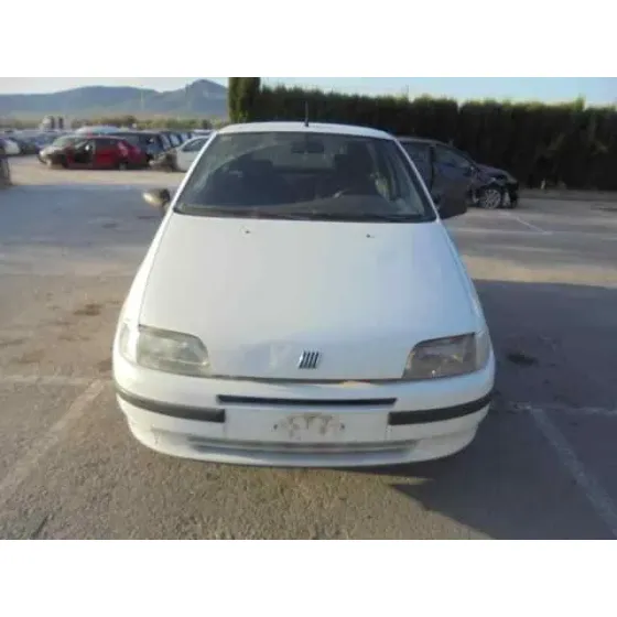 FIAT PUNTO BERLINA (176) '1999 60 CULT BLANCO