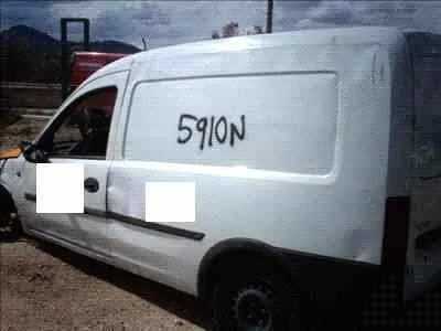 OPEL COMBO (CORSA C) OPEL COMBO (CORSA C) '2006 1.3 16V CDTI BLANCO 2001