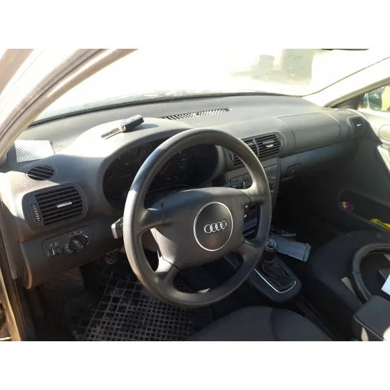 Audi A3 (8L1) 2000