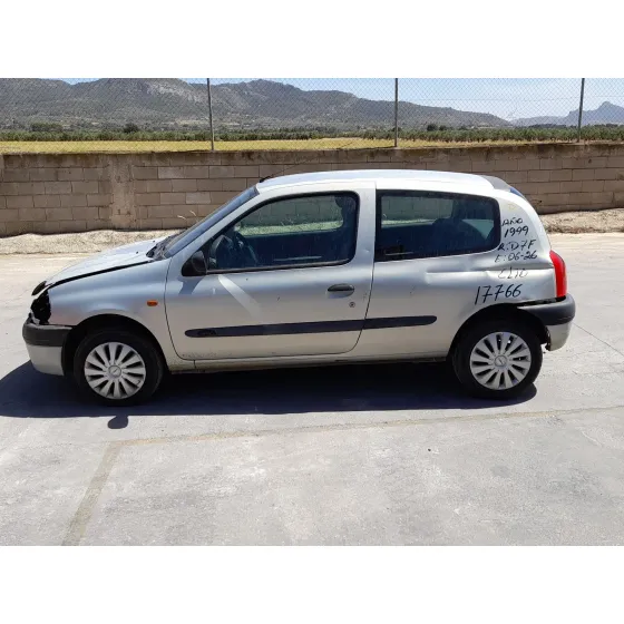 Renault CLIO II (BB_, CB_) 1998