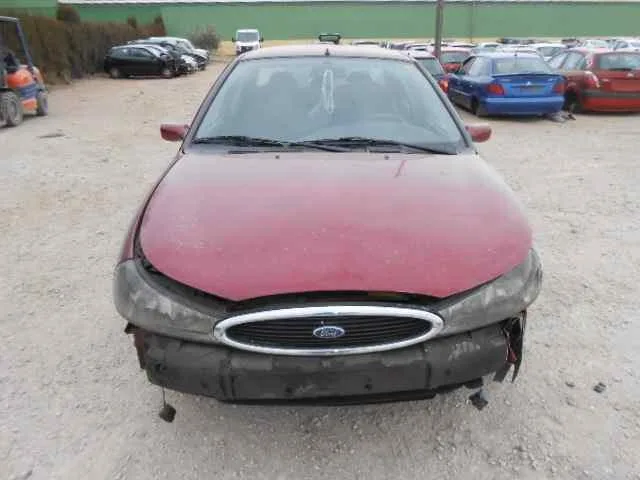FORD MONDEO BERLINA (GD) '2000 GHIA GRANATE