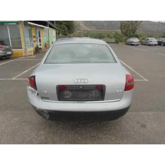 AUDI A6 BERLINA (4B2) '1998 2.4 (121KW) GRIS