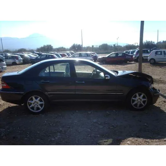 MERCEDES CLASE C (W203) BERLINA '2000 320 (203.064) AZUL