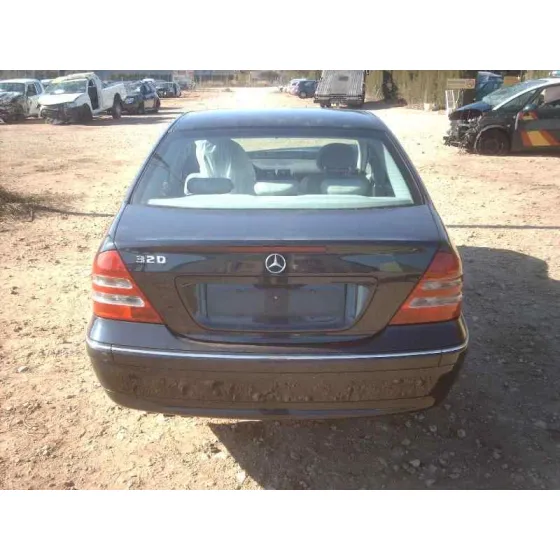 MERCEDES CLASE C (W203) BERLINA '2000 320 (203.064) AZUL