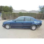 BMW SERIE 5 BERLINA (E39) '1997 520I AZUL