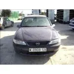 OPEL VECTRA B BERLINA OPEL VECTRA B BERLINA '1995 1.8 16V CAT VIOLETA 1995