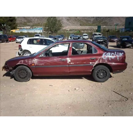 FORD MONDEO BERLINA/FAMILIAR (FD) '1993 1.8 16V CAT GRANATE