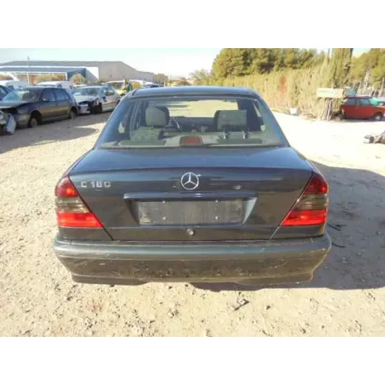 MERCEDES CLASE C (W202) BERLINA '1999 180 (202.018) NEGRO