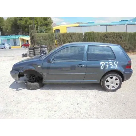 VOLKSWAGEN GOLF IV BERLINA (1J1) '1999 BASICO GRIS OSCURO