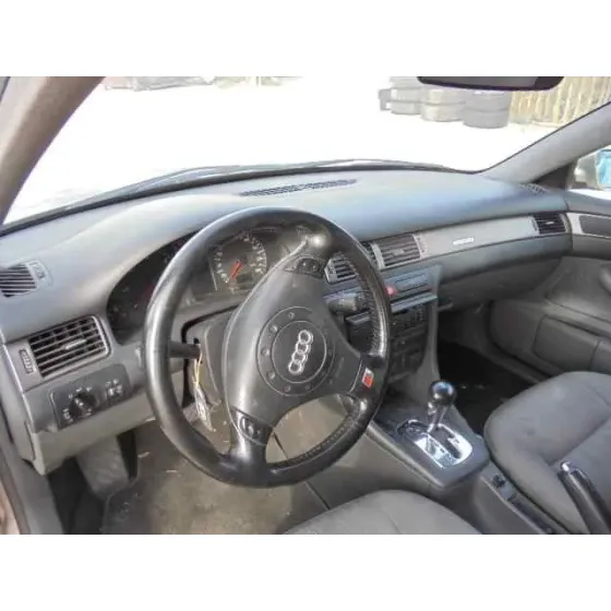 AUDI A6 BERLINA (4B2) '2000 2.5 TDI QUATTRO DORADO