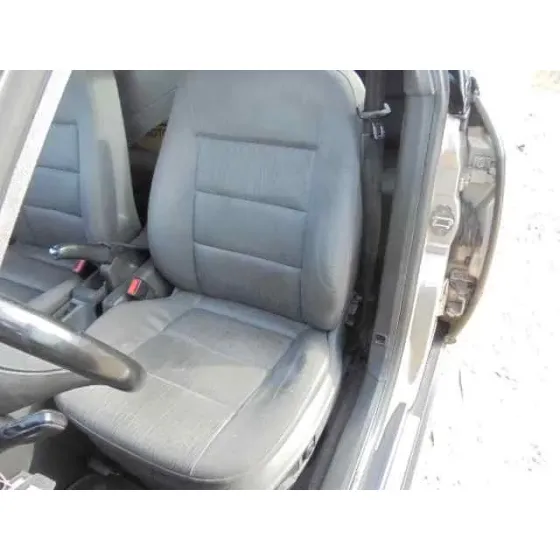 AUDI A6 BERLINA (4B2) '2000 2.5 TDI QUATTRO DORADO