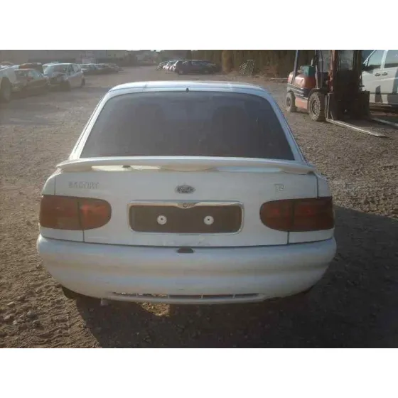 FORD ESCORT BERL./TURNIER '1997 ATLANTA BERLINA BLANCO