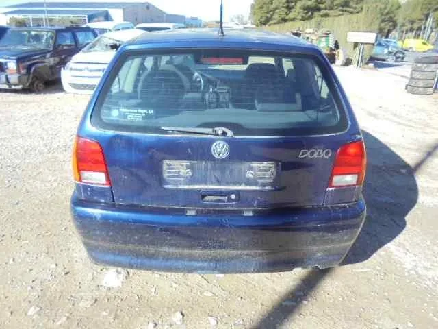 VOLKSWAGEN POLO BERLINA (6N1) '1999 AIR AZUL