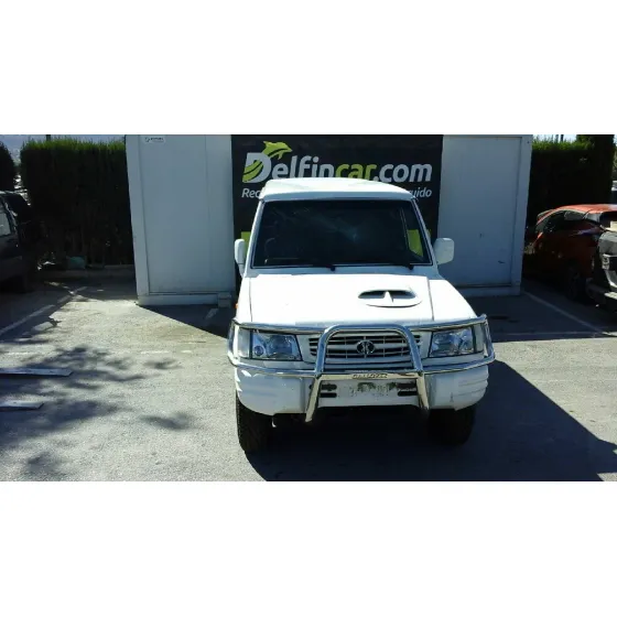 MITSUBISHI GALLOPER (HYUNDAI) '1999 2.5 TD (5-PTAS.) BLANCO