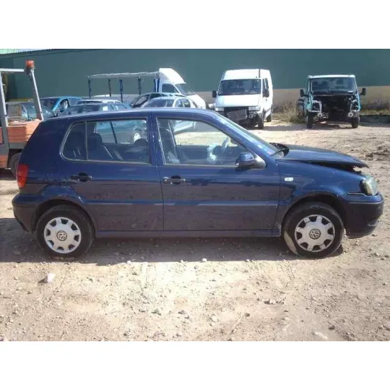 VOLKSWAGEN POLO BERLINA (6N2) '2000 CONCEPTLINE AZUL