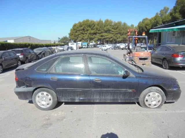 RENAULT LAGUNA (B56) '1998 1.8 16V RXE AZUL