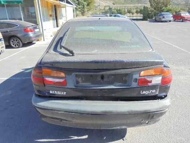RENAULT LAGUNA (B56) '1998 1.8 16V RXE AZUL