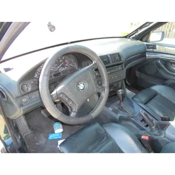 BMW SERIE 5 BERLINA (E39) '1997 525TDS VERDE