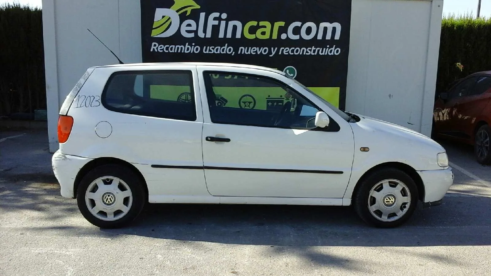 VOLKSWAGEN POLO BERLINA (6N1) '1999 BASICO BLANCO