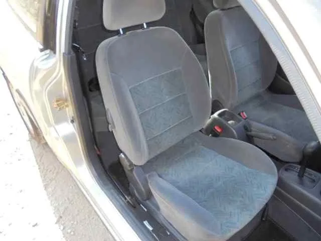 DAEWOO LANOS '1998 SX GRIS