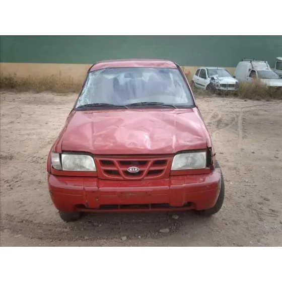 KIA SPORTAGE '2001 SUV LS (2-PTAS.) ROJO