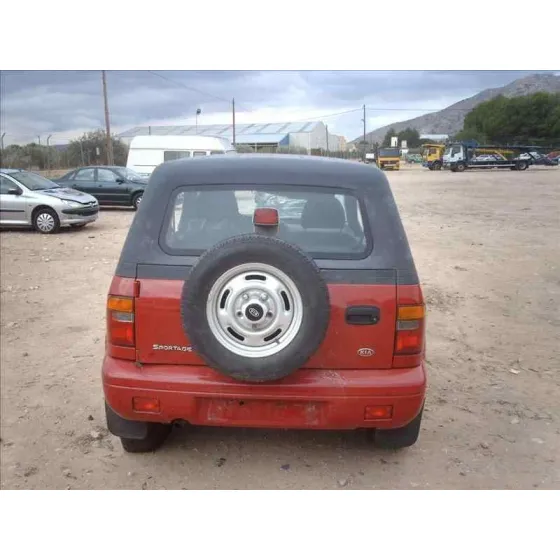 KIA SPORTAGE '2001 SUV LS (2-PTAS.) ROJO