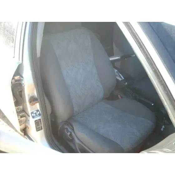 FORD MONDEO BERLINA (GD) '1999 GHIA GRIS