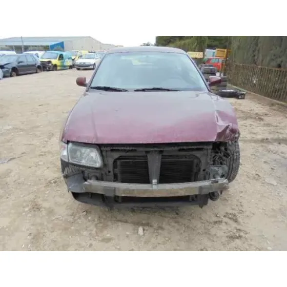AUDI A3 (8L) '1999 1.8 T AMBIENTE GRANATE