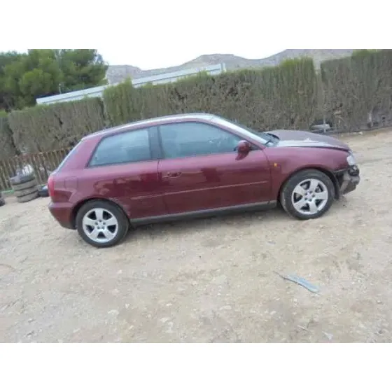 AUDI A3 (8L) '1999 1.8 T AMBIENTE GRANATE