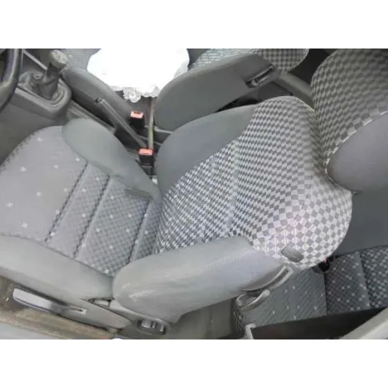 AUDI A3 (8L) '1999 1.8 T AMBIENTE GRANATE