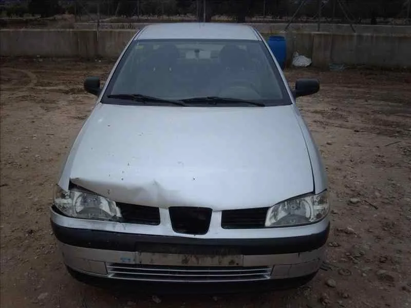 SEAT IBIZA (6K1) SEAT IBIZA (6K1) '1999 SIGNO GRIS 1999